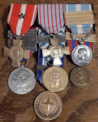 2. KÖNIG Fremdenlegion Schrank 7 Medaillen OPEX Afghanistan Tschad Elfenbeinküste