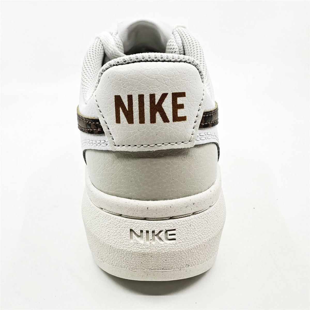 靴 Nike Court Vision Alta \"Brown Bone\" Nike Court Vision Alta Platform Shoes Cognac Brown Womens