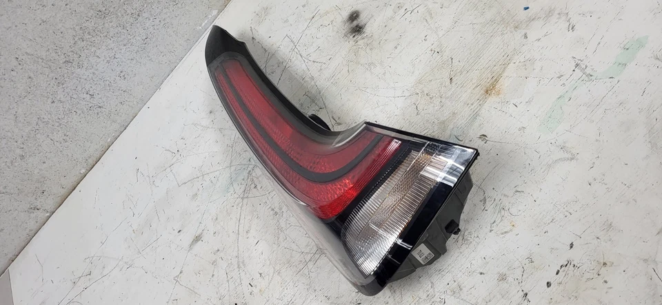 2020-2022  KIA SOUL TAIL LIGHT Lamp DRIVER SIDE OEM *DC4360 Foto 3 de 4