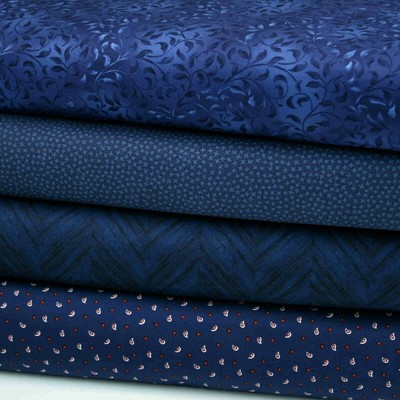 Marineblau Essential von Wilmington Drucke 100 % Baumwolle Handwerk Steppen Stoff  