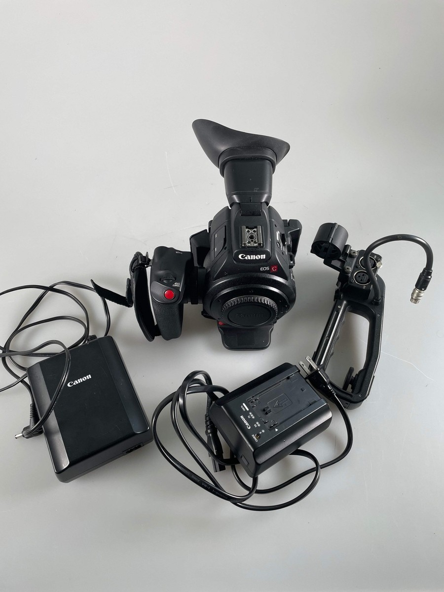Canon キヤノン EOS C100 markⅡ 一眼レフ　カメラ　美品 Canon EOS C100 Mark II Cinema EOS Camera with Dual Pixel
