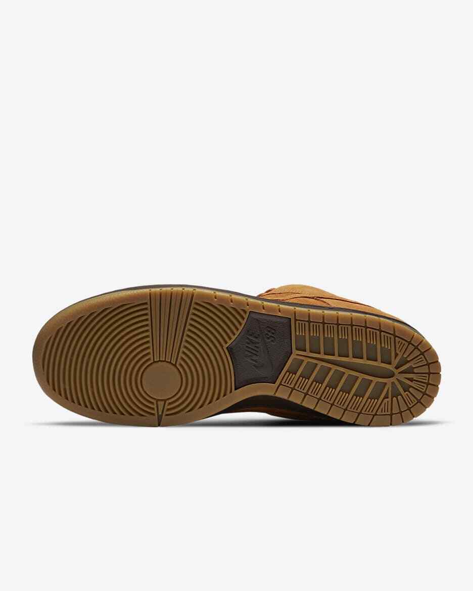 Nike SB Dunk Low Pro 