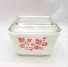 Pyrex 501  Pink Gooseberry On White Refrigerator Dish With Lid Vintage