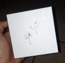 Apple AirPods Pro 2nd Gen White MagSafe Charging Case MQD83AM/A