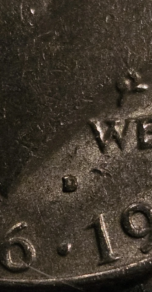 1776-1976 Kennedy Bicentennial Half Dollars Rare Coin 50c Circulated Error Coin - Image 3 of 4