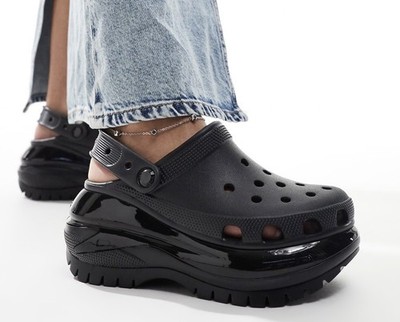 Crocs Classic Mega Crush Clog Unisex M8/W10 Black Durable Platform Shoe NEW TAGS
