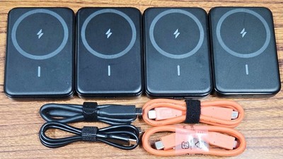 Anker MagGo Magnetic Power Bank 5000 USB-C Charge A1618 Lot of 4