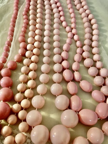 Lotto gioielli misti pastello rosa vintage 8 pezzi - Foto 5 di 6