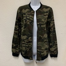 Camouflage Bomber Jacket, Women s Size S - XS Front Zip And Pockets 100 Cotton