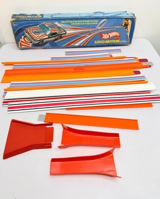 Vintage Hot Wheels Loco-Motion Race Track Set w Box, missing parts, w extras