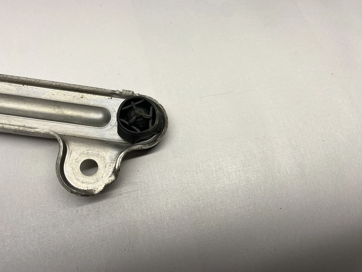 MERCEDES-BENZ 2009 C W204 C 300 Engine Control Module Bracket 