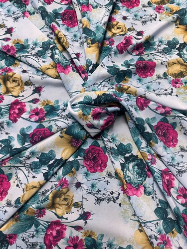 4 METRES GOOD QUALITY WOVEN CREPE DE CHINE DRESS FABRIC FLORAL SKY BLUE CHEAPEST - Picture 1 of 4