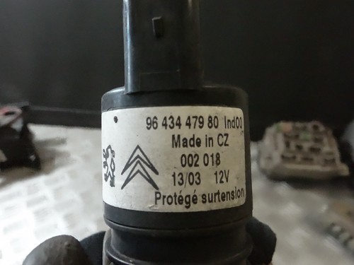Citroen peugeot 643475