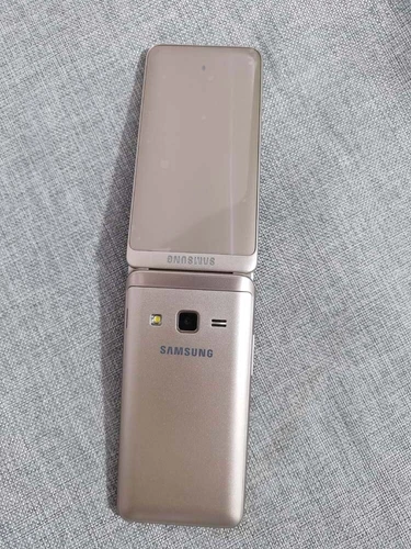 Samsung Galaxy Folder 2 SM-G160N 16GB Singel sim Smartphone Android Unlocked A+ - Picture 7 of 18