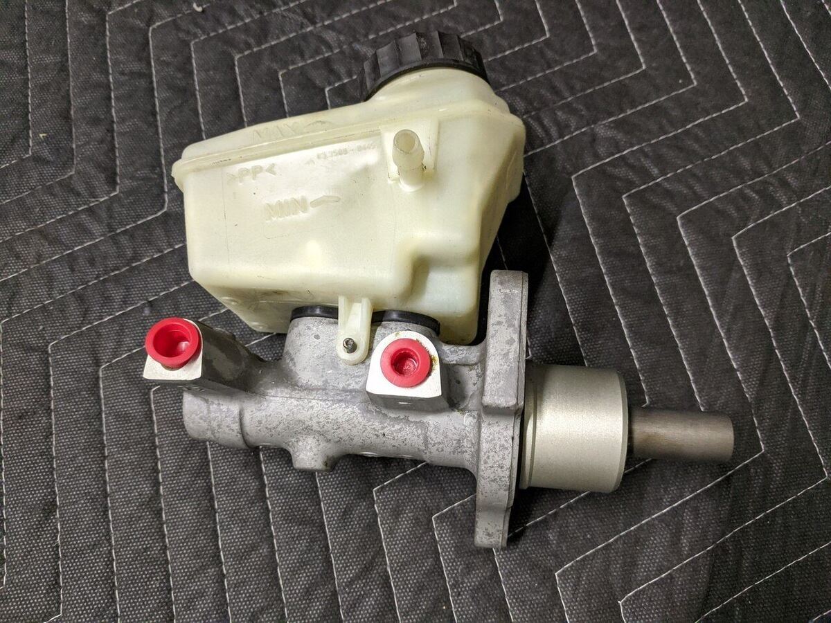 BMW E46 3-Series Brake Master Cylinder ATE 03.3508-8445.1 34316757839 | eBay BMW E46 3-Series Brake Master Cylinder ATE 03.3508-8445.1 34316757839 | eBay