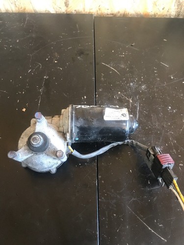 Frontscheibenwischermotor 09185807 für Opel Vectra C oder Signum 2002 - 2006 Rhd