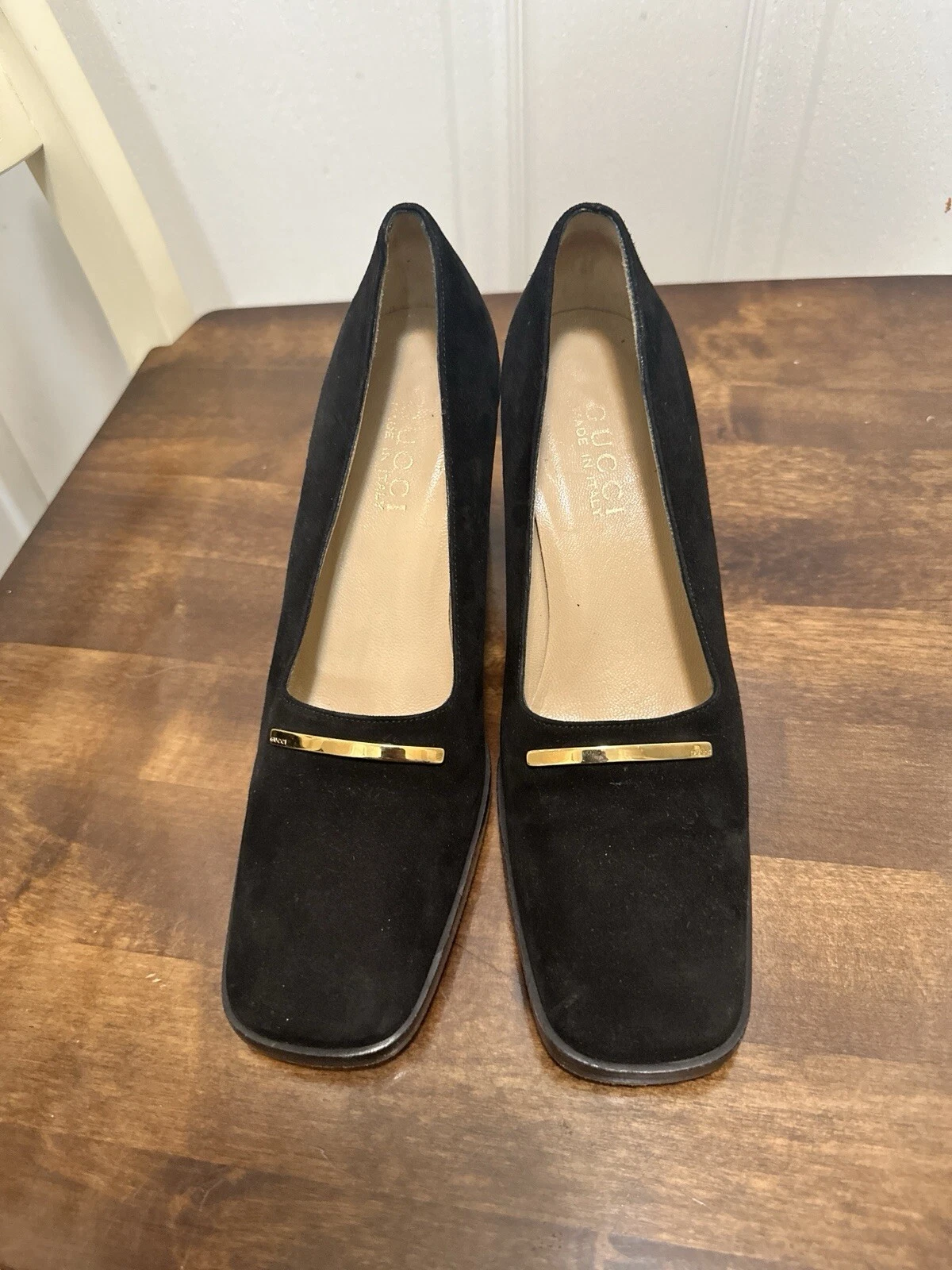 Vintage Gucci US 7B daim bout carré bloc gros talons noirs