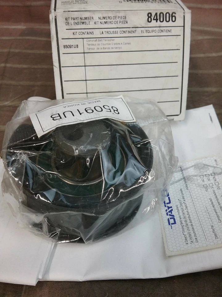 Kit de componentes de correa de distribución del motor - Kit de componentes de sincronización Dayco 84006 Foto 2 de 2