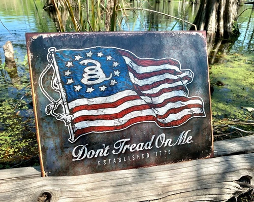 DTOM Vintage USA Flag Vintage Metal Tin Sign Wall Decor Garage Man Cave Home