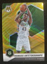 2020-21 Panini Mosaic Mosaic Gold Wave Prizm Thanasis Antetokounmpo #167