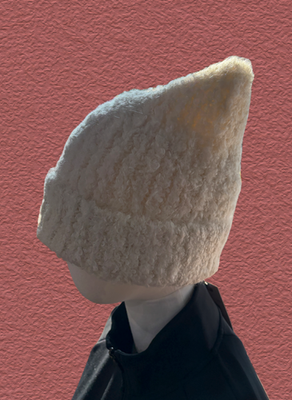 MLB Korea Plush Meow Cat Beanie Hat NY Casual Lifestyle Cap Cream