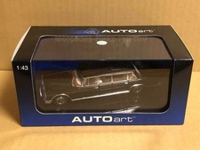 AUTOart 1 43 Mercedes Benz 600 Pullman 4 Door W100 LWB