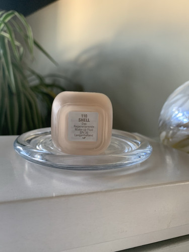 La Mer Soft Fluid Long Wear Foundation SPF 20 #110 SHELL 30ml. NO BOX. - Picture 2 of 3