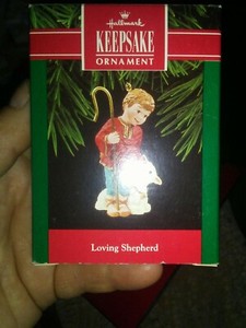 Vintage Hallmark Keepsake 1992 - Loving Shepherd - Ornament MIB