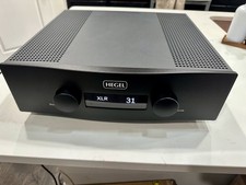 Hegel H400 Integrated Amplifier – Mint Condition – Low Hours