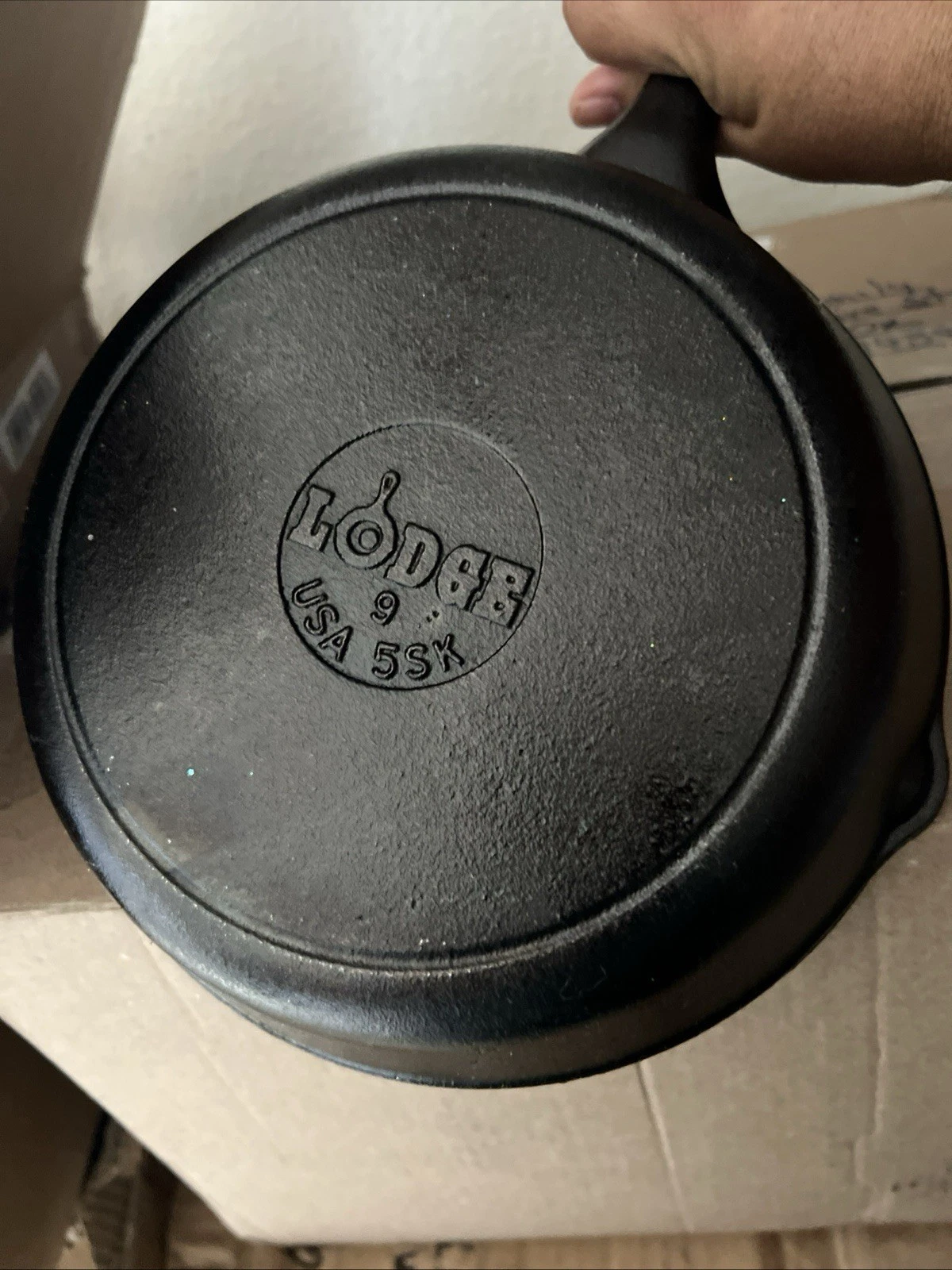 Lodge 5 SK Cast Iron Skillet 8 1/4" Dual Spouts Made in USA