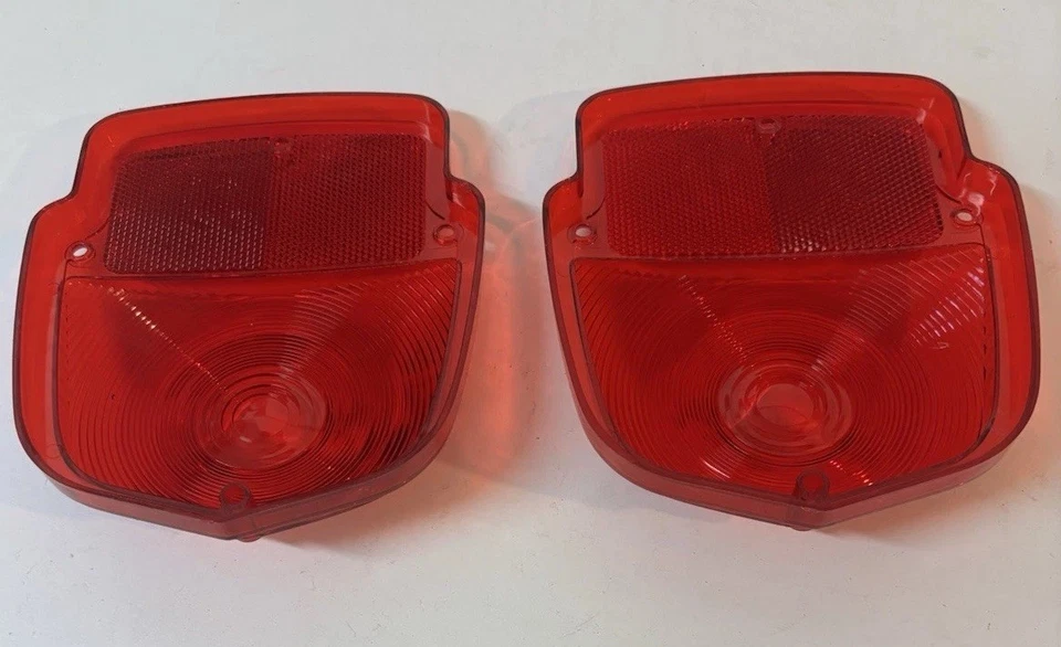 Ford Truck Pick Up F100 F-100 1953 1954 1955 1956 PAR DE LENTES DE LUZ TRASERA ROJA NUEVO Foto 4 de 4
