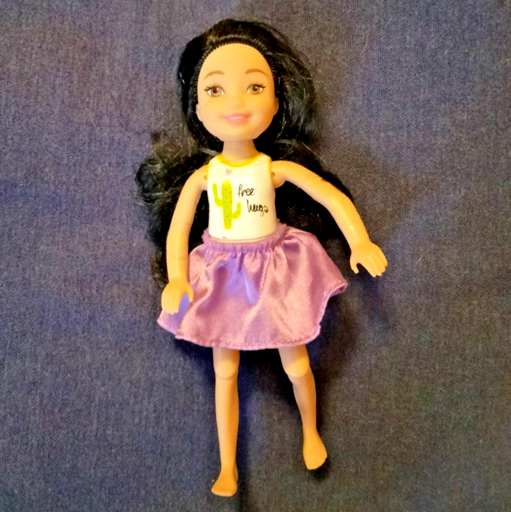 On11 doll 目が動けるタイプ articulated bendable knee ASIAN CHELSEA doll Mattel (Barbie's