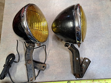 1 Pair Of 1937-46 B-l-c Fog Lights 524-a Chevrolet Truck 5 - 34  Brackets