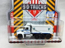 2019 Mack Granite Dump Truck 1:64 scale by Greenlight