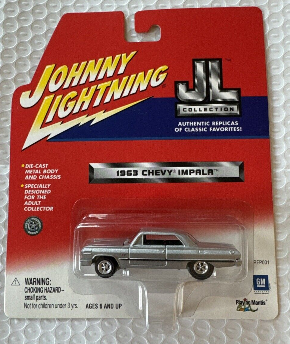 JOHNNY LIGHTNING コカコーラ　CHEVY IMPALA JOHNNY LIGHTNING 68 CHEVY IMPALA CONVERTIBLE 1/64 COCA COLA
