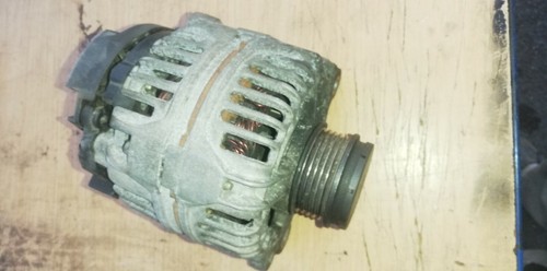VW Passat 1.9 TDI Lichtmaschine 90A