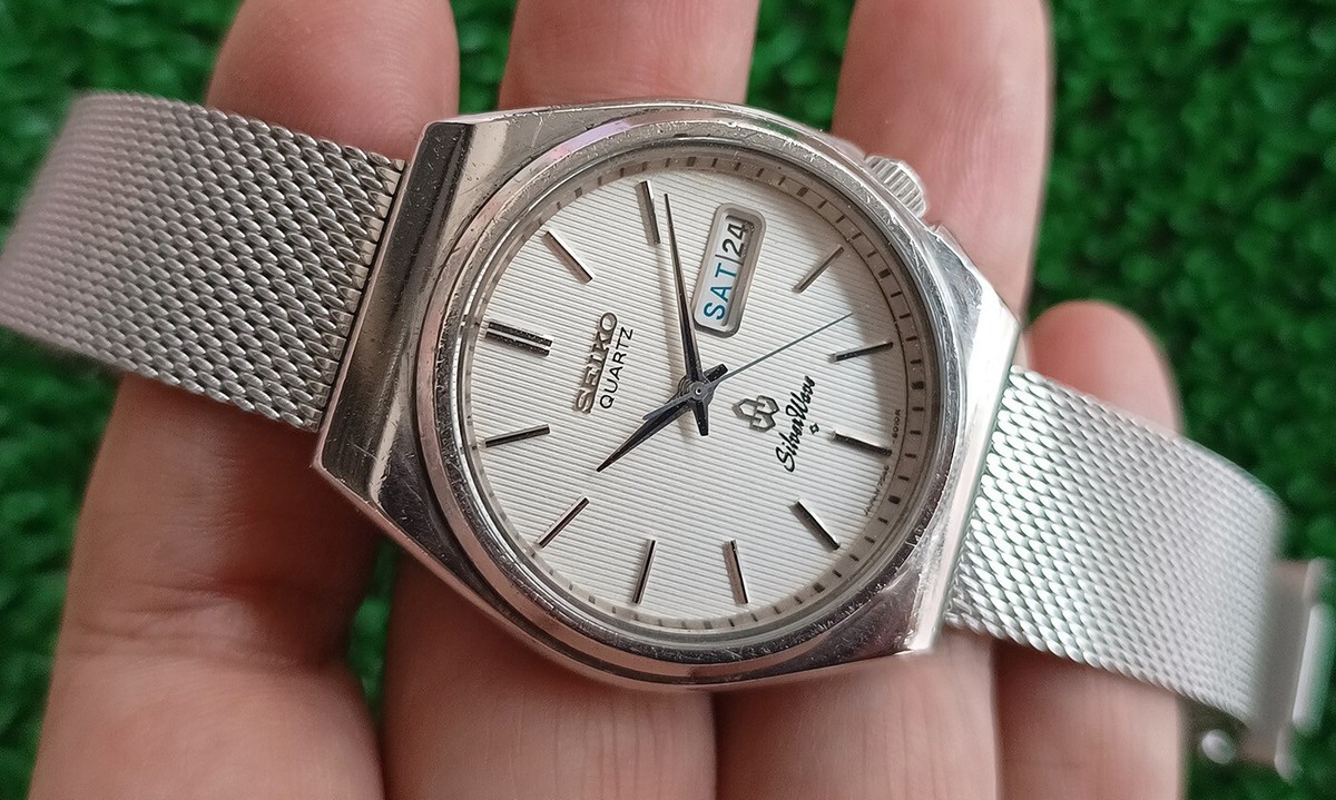RARE VINTAGE SEIKO SILVER WAVE 7546-8021 QUARTZ DIVER JAPAN WATCH