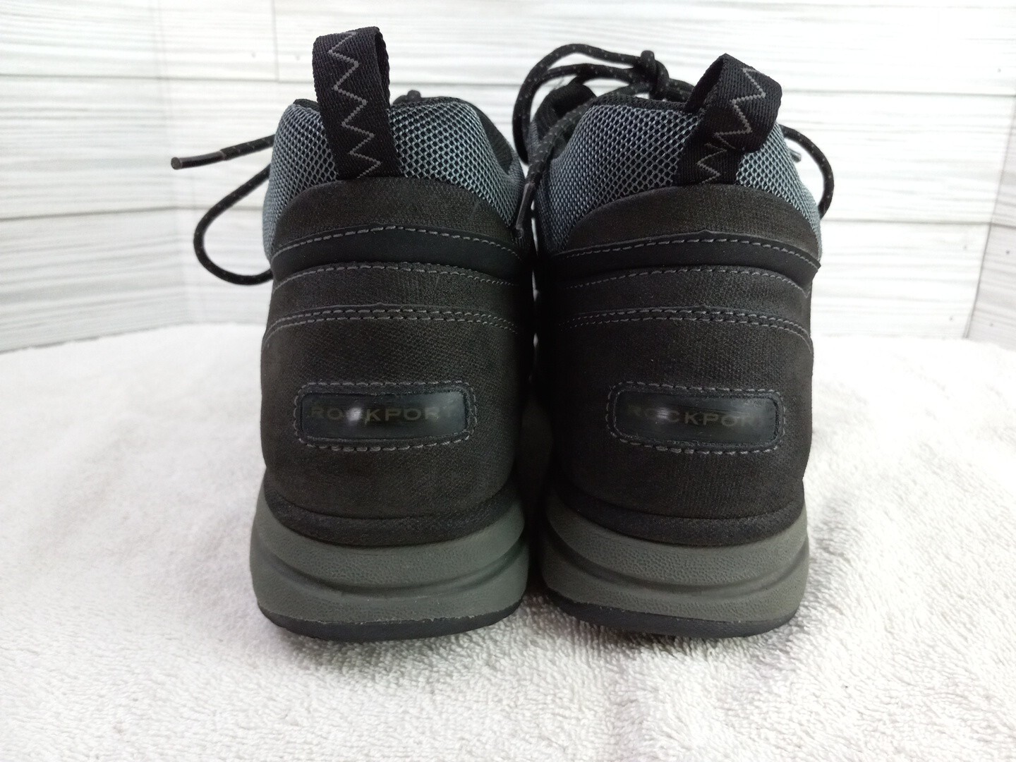 rockport wayde mid boot