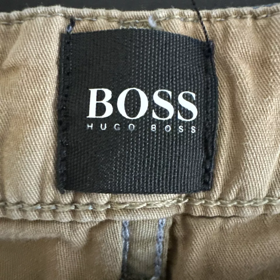 Hugo Boss Candiani Jeans 36x34 Finest Italian Stretch Lightweight Fits 37x32 - Image 4 of 4