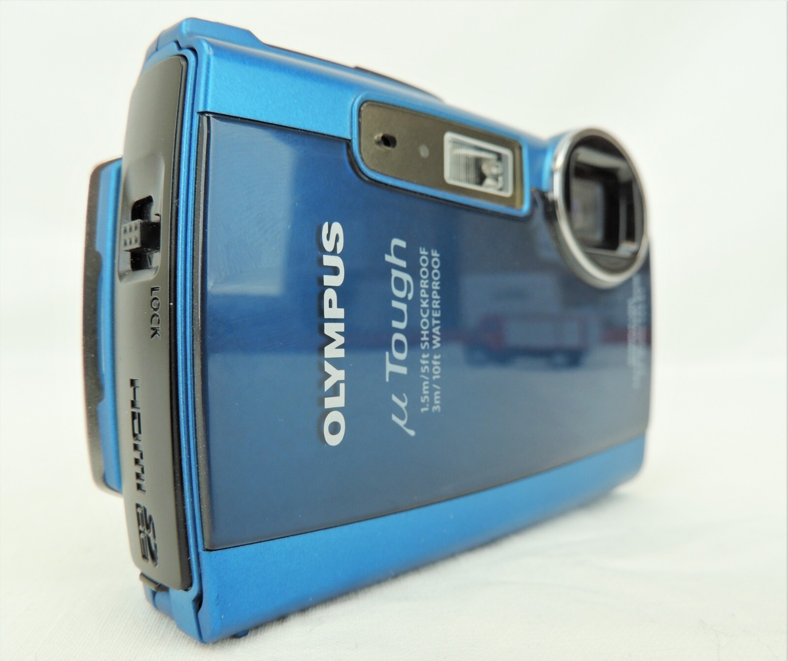Olympus Mju Tough 3000 12 Megapixel Camera, Waterproof to 3 Metres, Shockproof - Picture 7 of 18