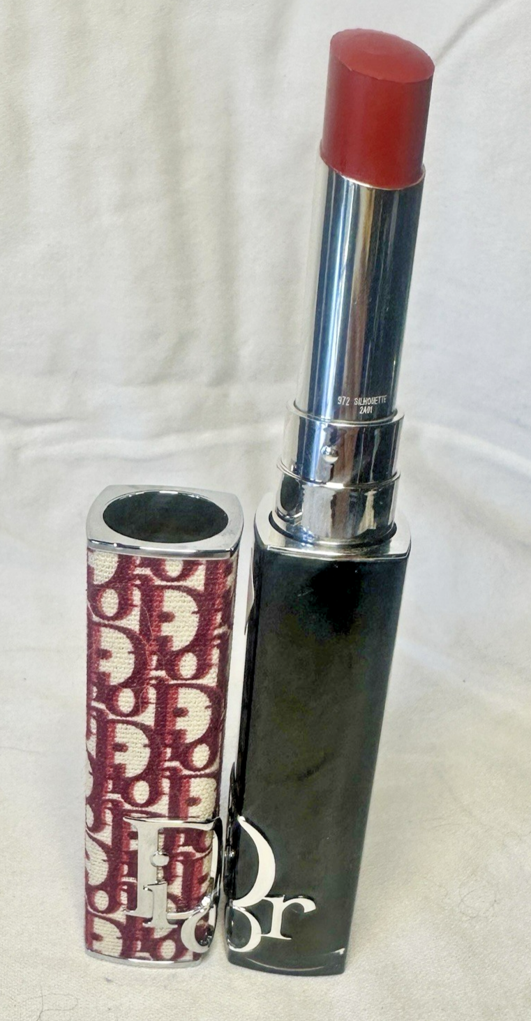 Dior Addict Shine Lipstick Intense Hydrating Color 972 Silhouette New-image