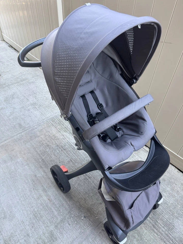 Stokke Xplory Baby stroller Grey-Taupe ++Bonus Stokke Stroller Seat Baby Insert! - Image 2 of 4