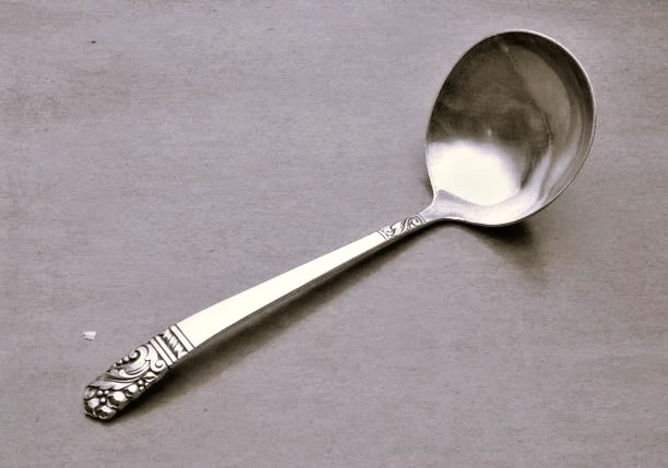 Mansion House by Heirloom/ Oneida Sterling Gravy Ladle 6.5", gently used