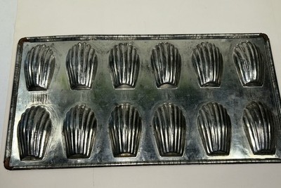 Vintage French 12 Madeleine Cake Tart Tin Mould Mini Moulds Pan Shape Antique