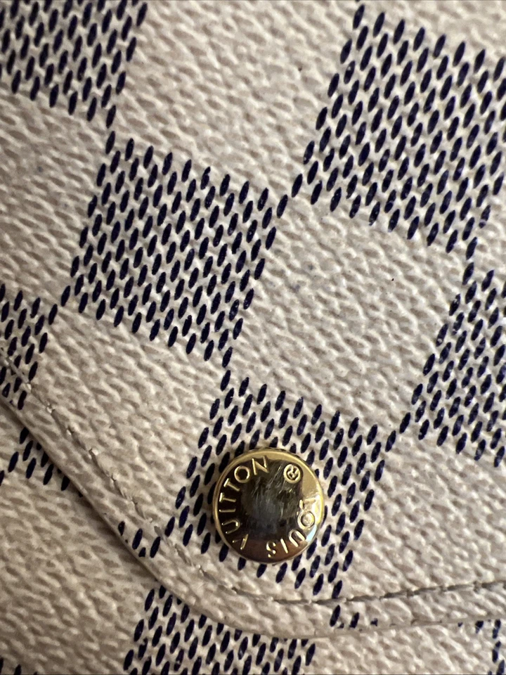 Louis Vuitton Damier Azur Canvas Trifold Wallet EUC - In The US no Import Fees! - Image 3 of 4