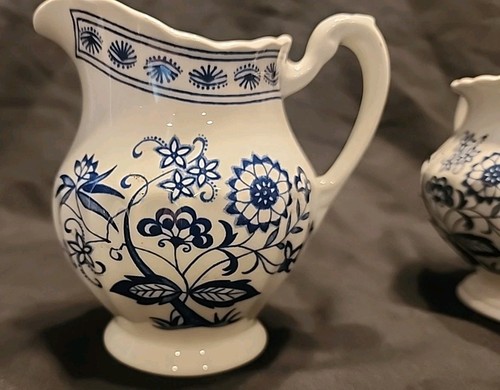 J&G Meakin Blue Nordic Onion Creamer and Sugar Bowl Classic White England MCM - Picture 13 of 14