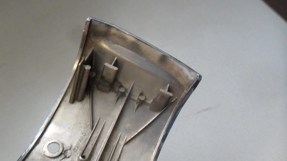 NOS 1958 58 Oldsmobile Super 88 Tail Light Fuel Trim Bezel 5949104 02DB3 Olds IL - Image 4 of 4