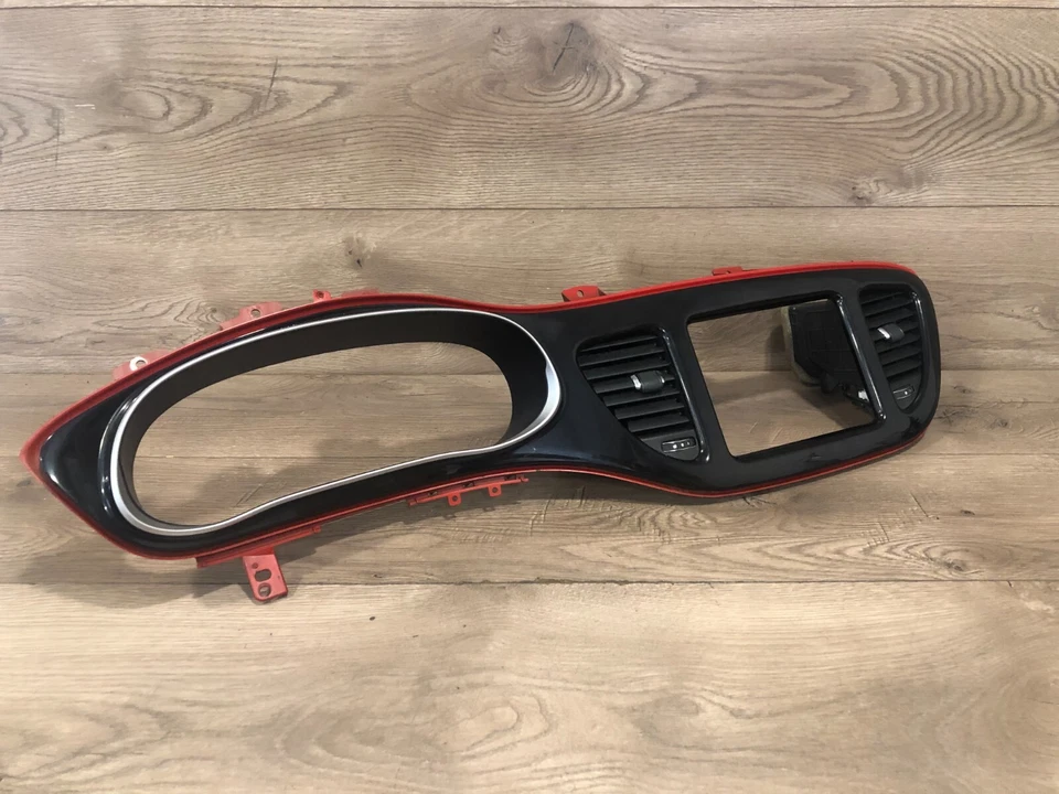 13-2016 道奇飞镖集群速度计屏幕 DASH TRIM BEZEL 面板红线原始设备制造商  — 第 2/4 张图片