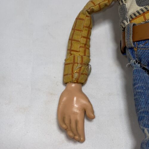 Toy Story 2 Talking Woody Pull String Working - Picture 8 of 11