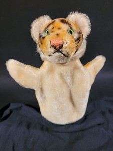 steiff tiger hand puppet
